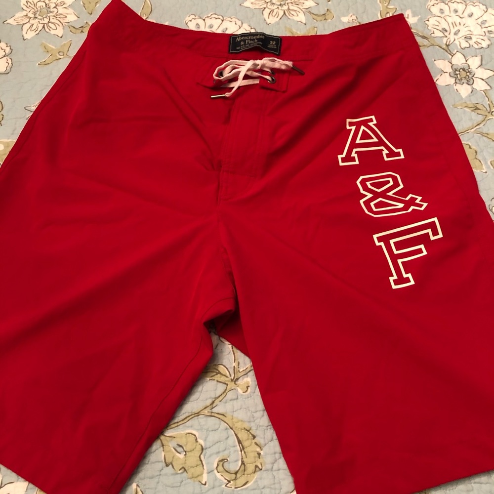 Abercrombie & Fitch men’s board shorts sz 32